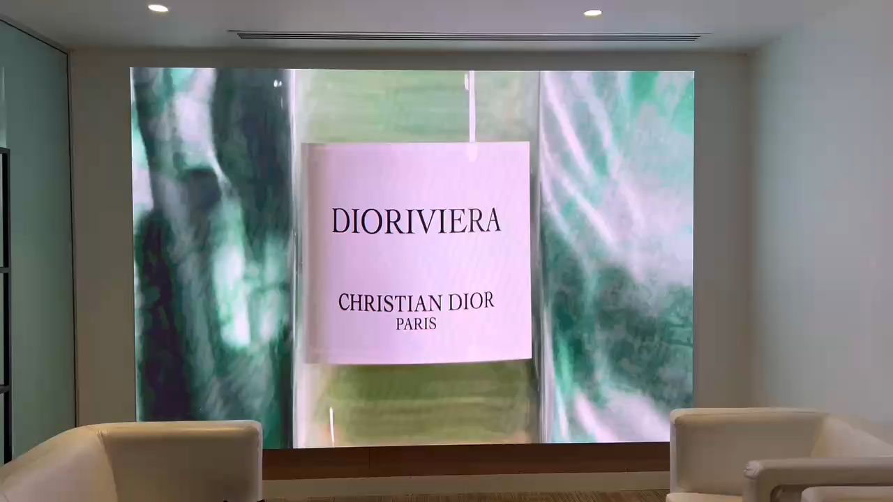 COB LED Screens: The Future of Indoor Visual Solutions